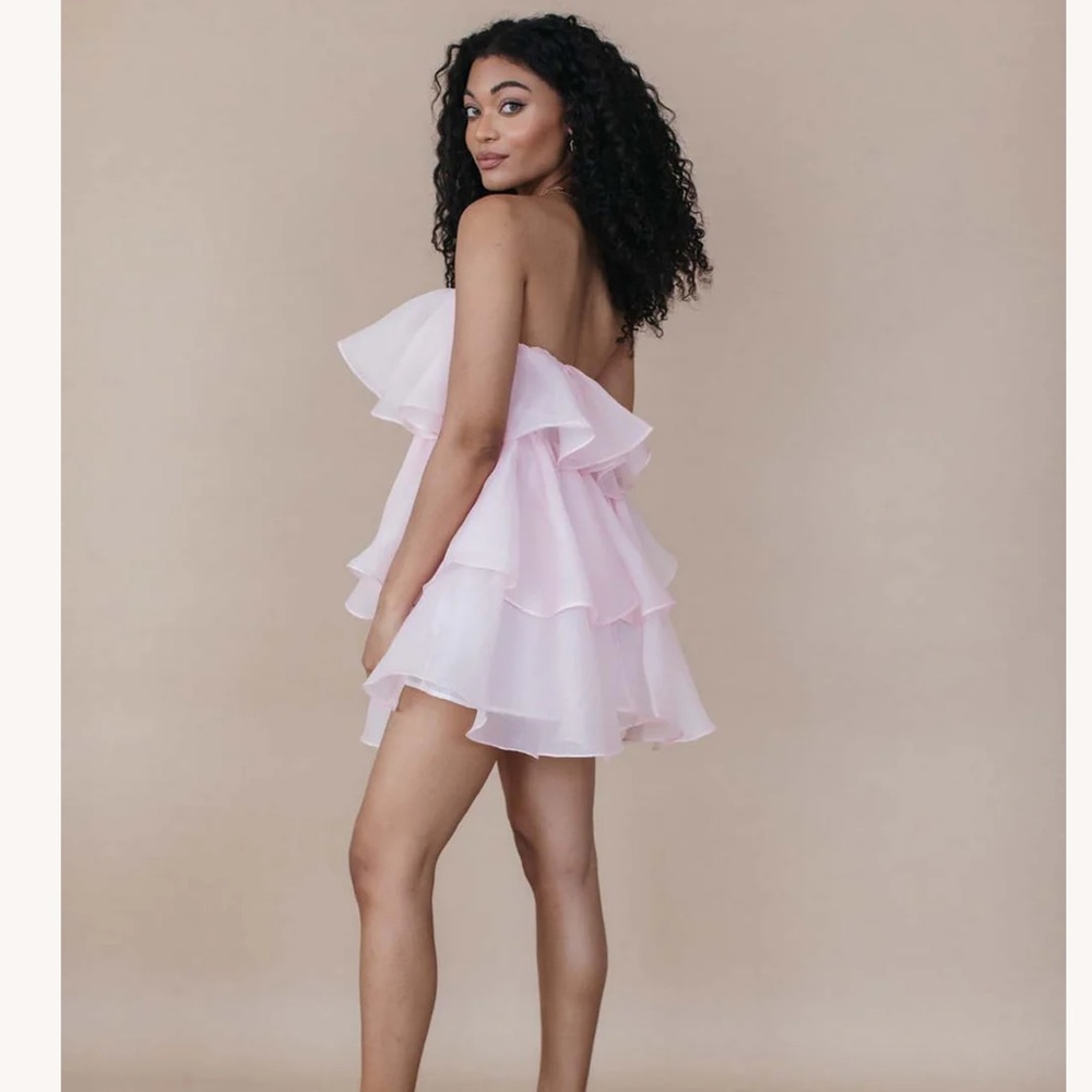 Elegant Pink Strapless ruffle Dress